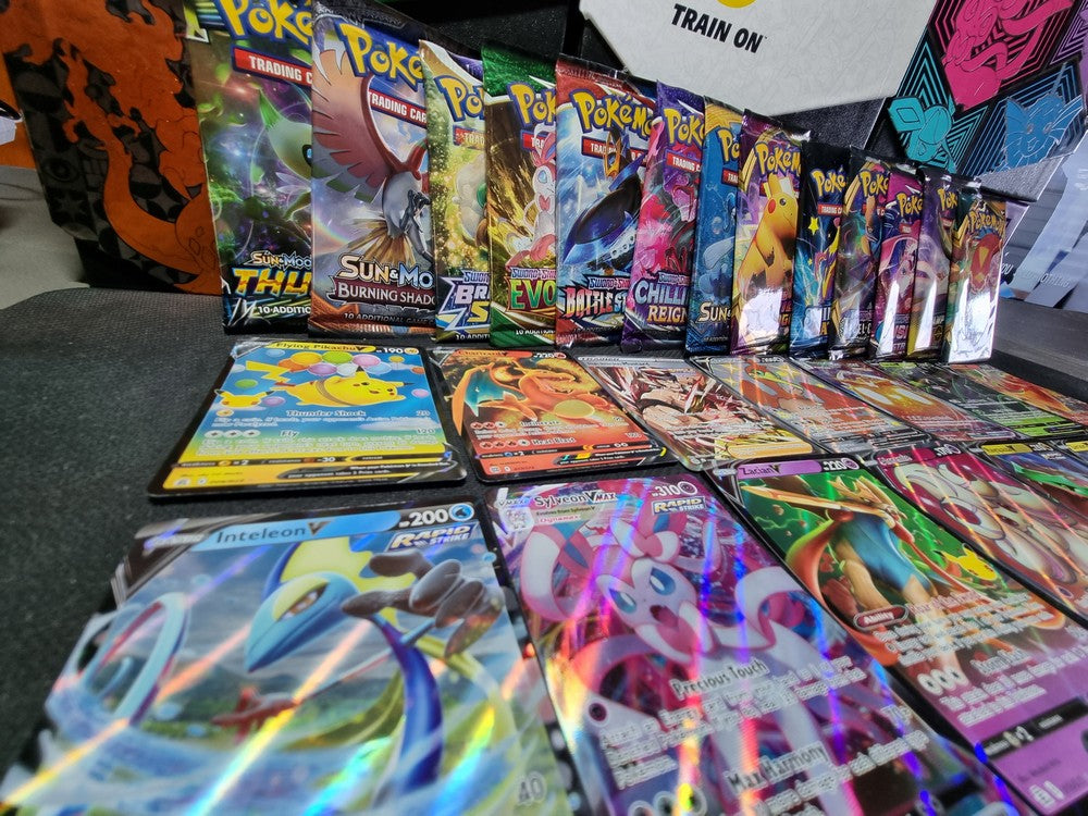 1x Booster | 1x Ultra Rare Card image 1