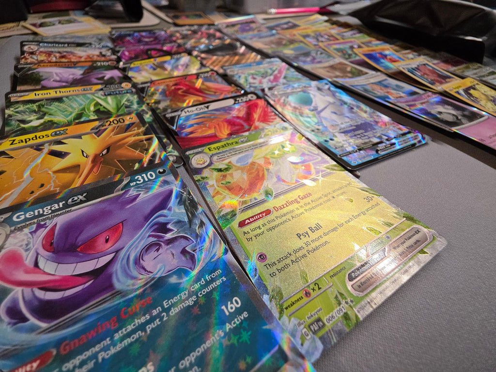 250 Cards Power Bundle | 2x Ultra Rare V | 32x Rare/Holo/Shiny image 3
