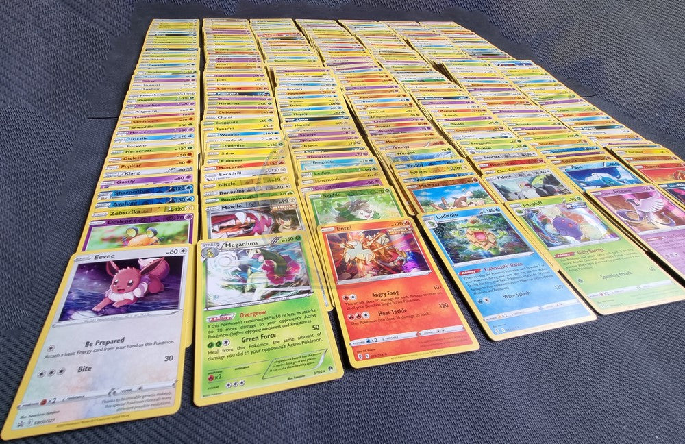 200 Cards Power Bundle | 16x Rare/Holo/Shiny image 7