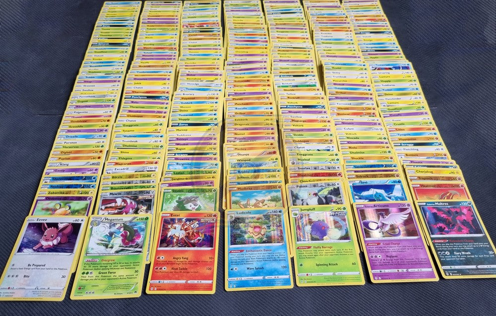 200 Cards Power Bundle | 16x Rare/Holo/Shiny image 1