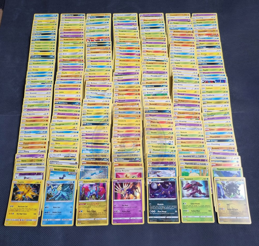200 Cards Power Bundle | 16x Rare/Holo/Shiny image 5