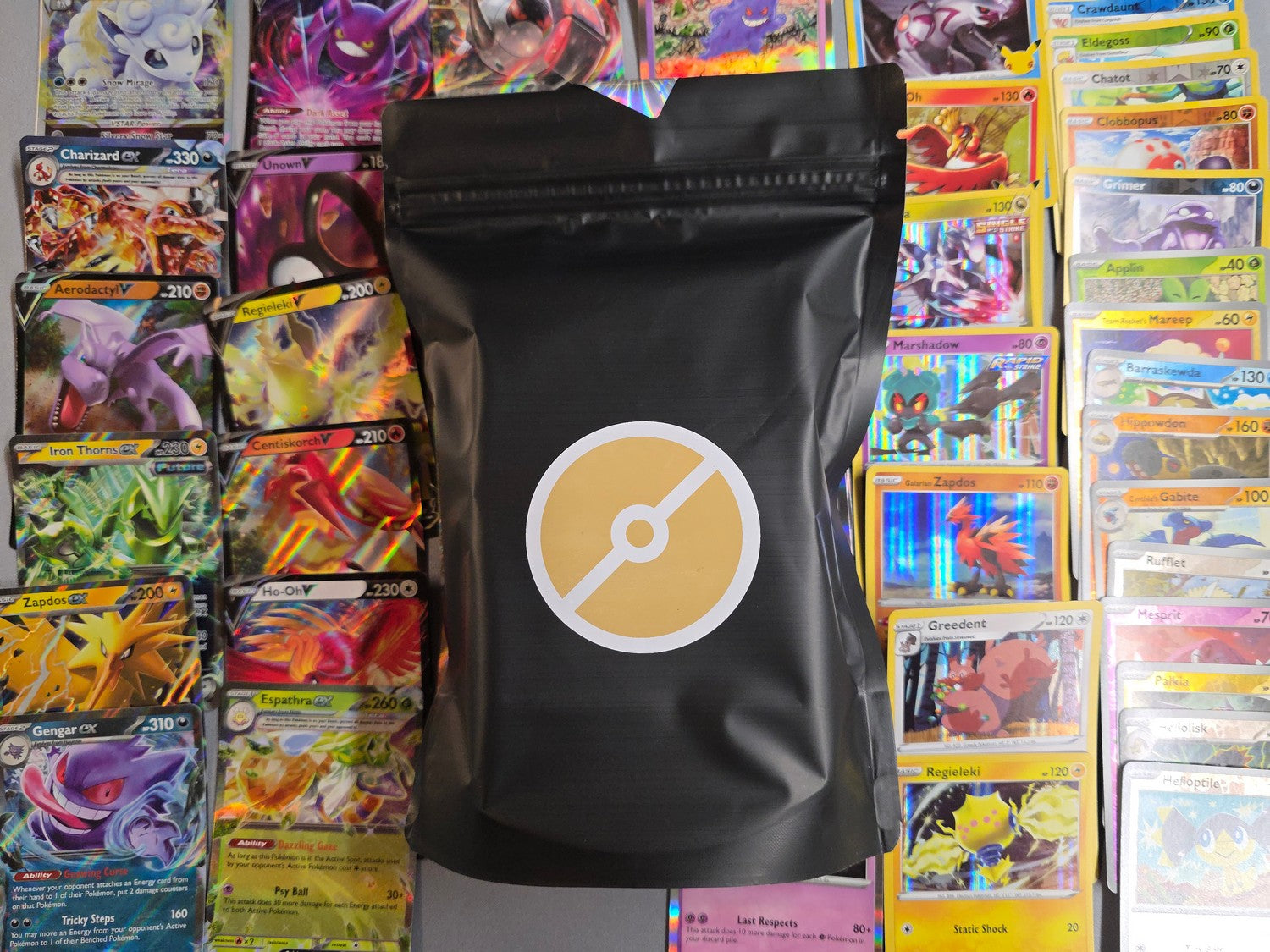 250 Cards Power Bundle | 2x Ultra Rare V | 32x Rare/Holo/Shiny image 2